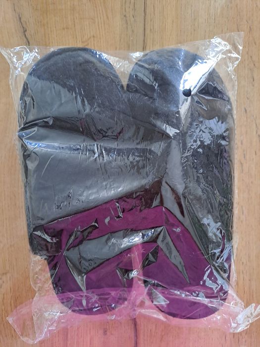 Продам новые тапочки