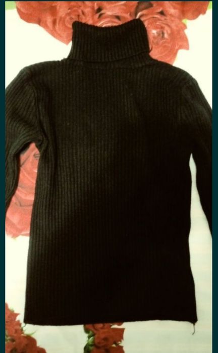 Кофты, водолазки, джемпера, батник очень красивые