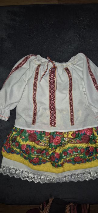 Costum popular fete 3-4 ani