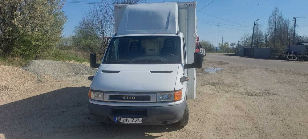 Vând Iveco daily