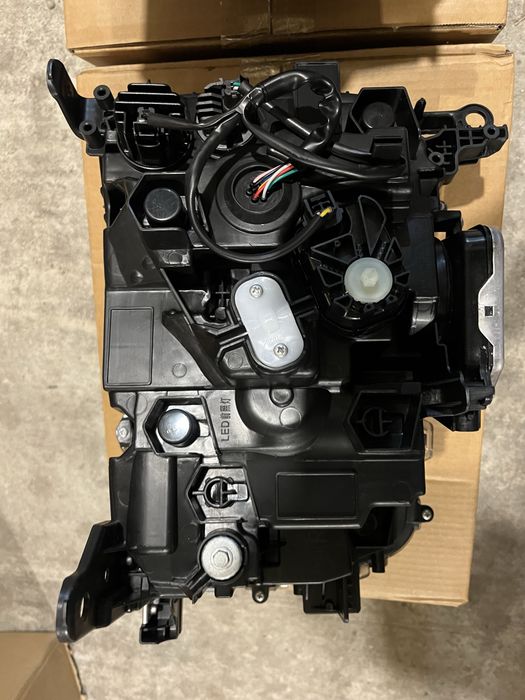 Фары Land Cruiser Prado 250
