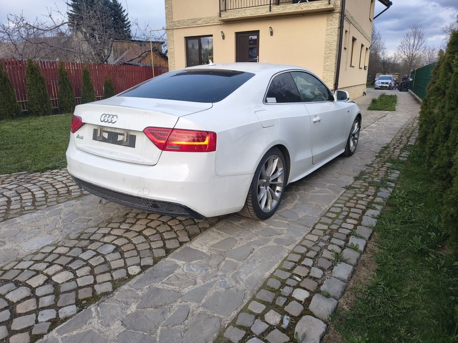 Audi A5  avariat