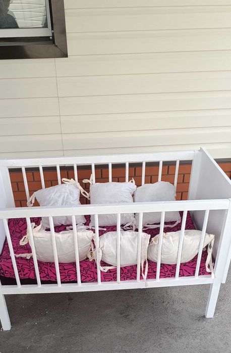 Продаю детскую кровать -манеж