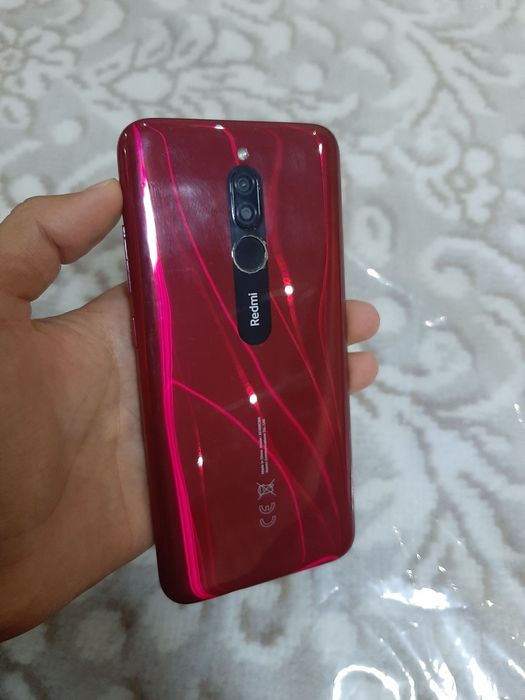 Redmi 8  64/4gb xotira