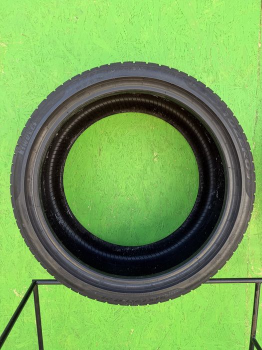 315/30/21 275/35/21 M+S PIRELLI SOTTOZERO3 Profil rămas 90%