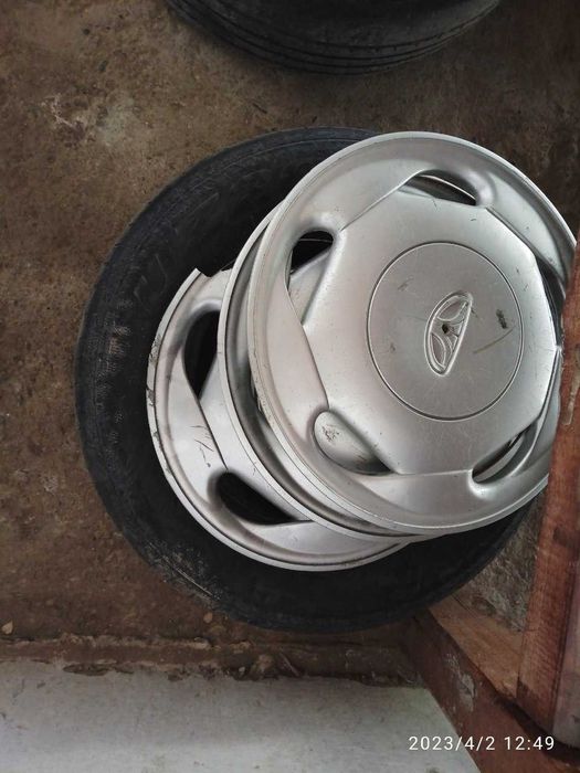 R13 Diska+Balon sotiladi.