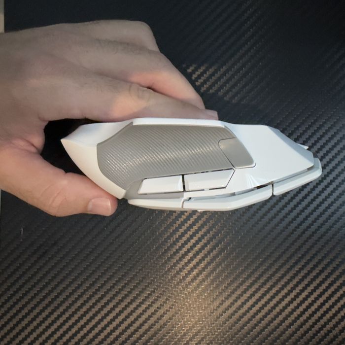 Продавам Logitech G502x Wireless