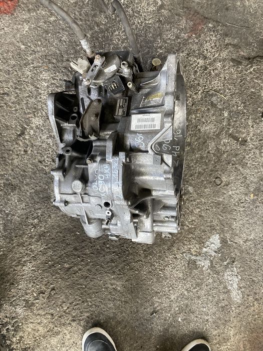 Volvo XC 90 2.4 d 4x4 2006 година avtomat Скоростна Кутия