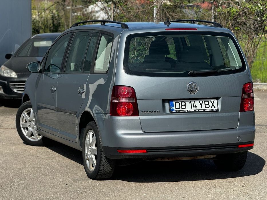 Vând Vw Touran, 2010, 1.6 benzina MPI
