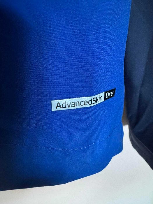 Salomon Nebula Flex 2.5L Jacket.