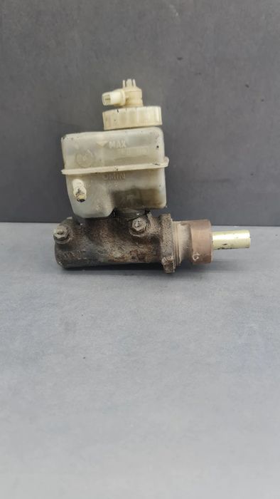 Pompa de frana Volkswagen VW Passat 1990
