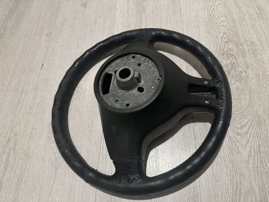 Продам спорт руль на бмв е46 е39 е36