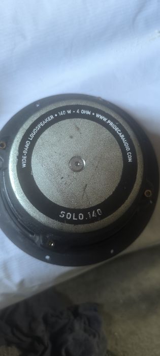 Колонки в машину зад перед