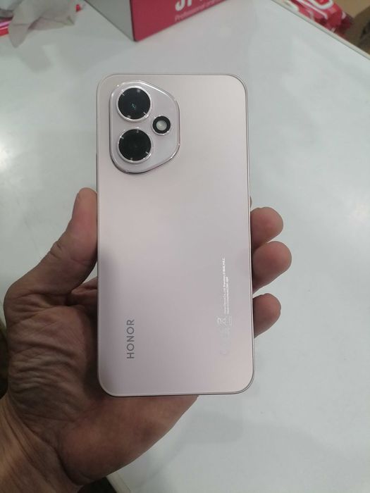 Honor 400 5 g sotiladi