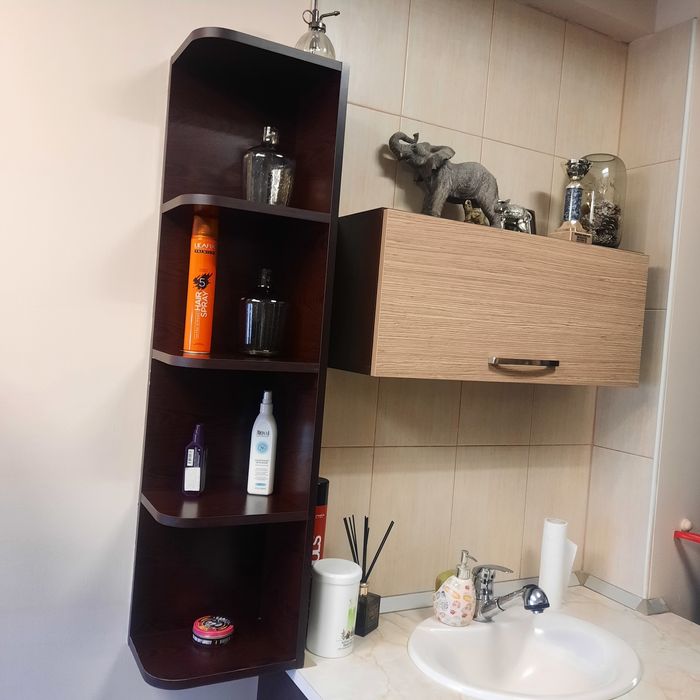 Дървен шкаф-горна и долна част+етажерка