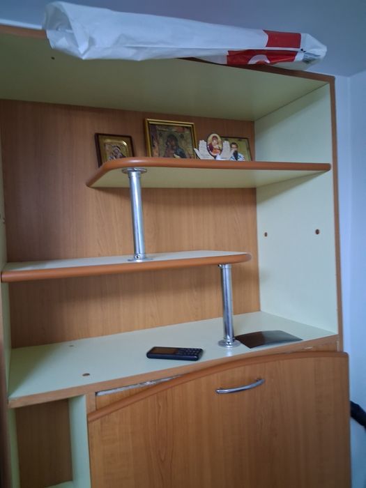Vând Mobile din pal