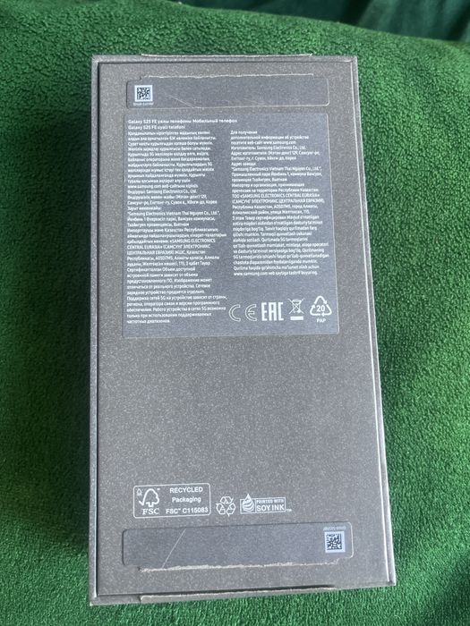 Samsung Galaxy S25 FE 8 ГБ