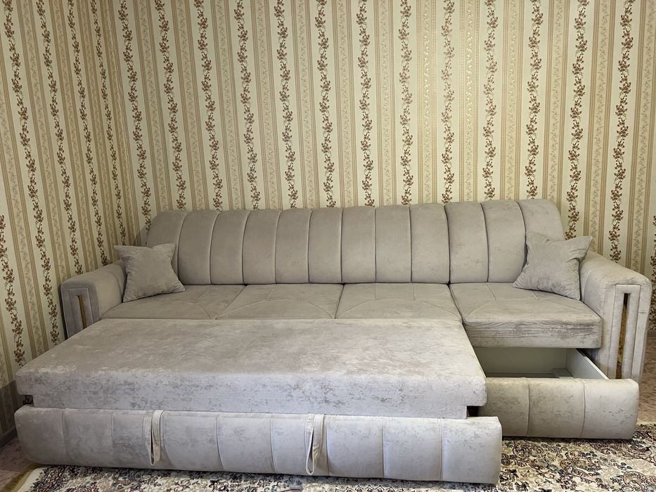 Диван 3 метра, в отличном состоянии