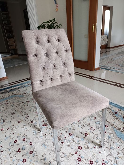 Продам стулья 6 штук