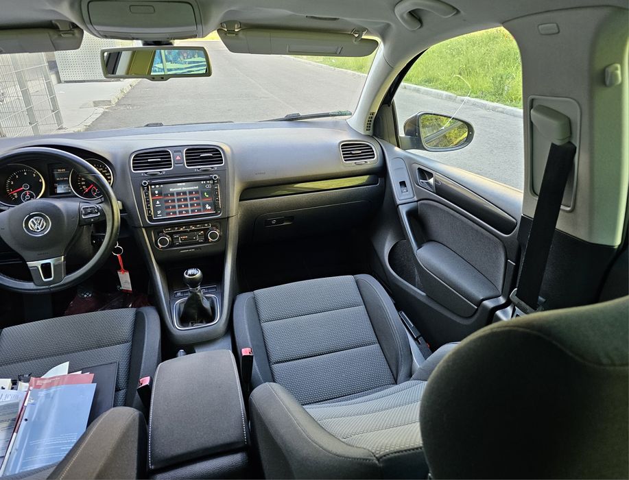 VW Golf 6 1.4TSI Navigatie SenzoriParcare Clima Cameră PilotAuto