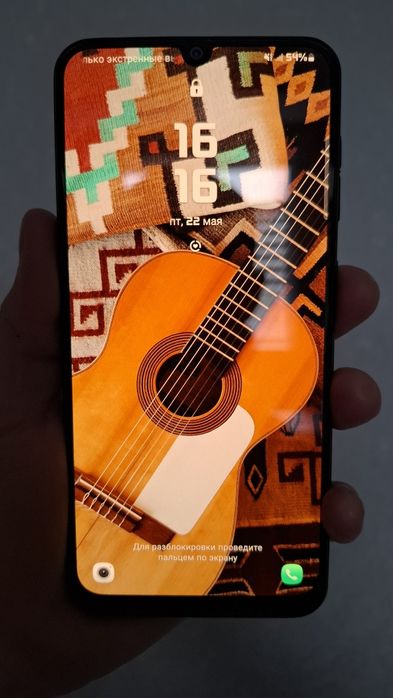Samsung a50 в хорошем состоянии