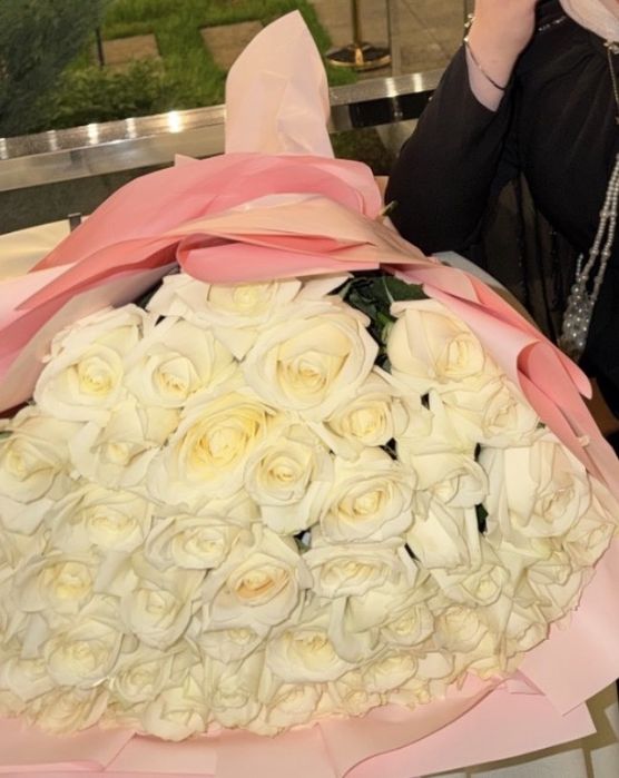 Букет 51 белые розы