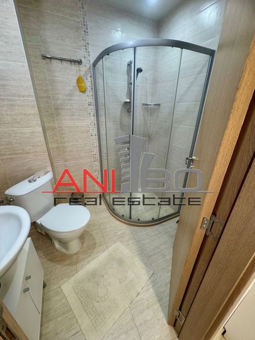 Продава се Двустаен апартамент в Варна, Бриз - 58 кв.м за 3776 €/кв.м - Снимка #11