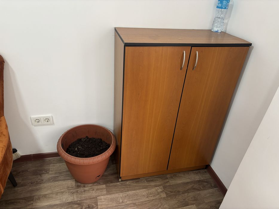 Продам офисную мебель