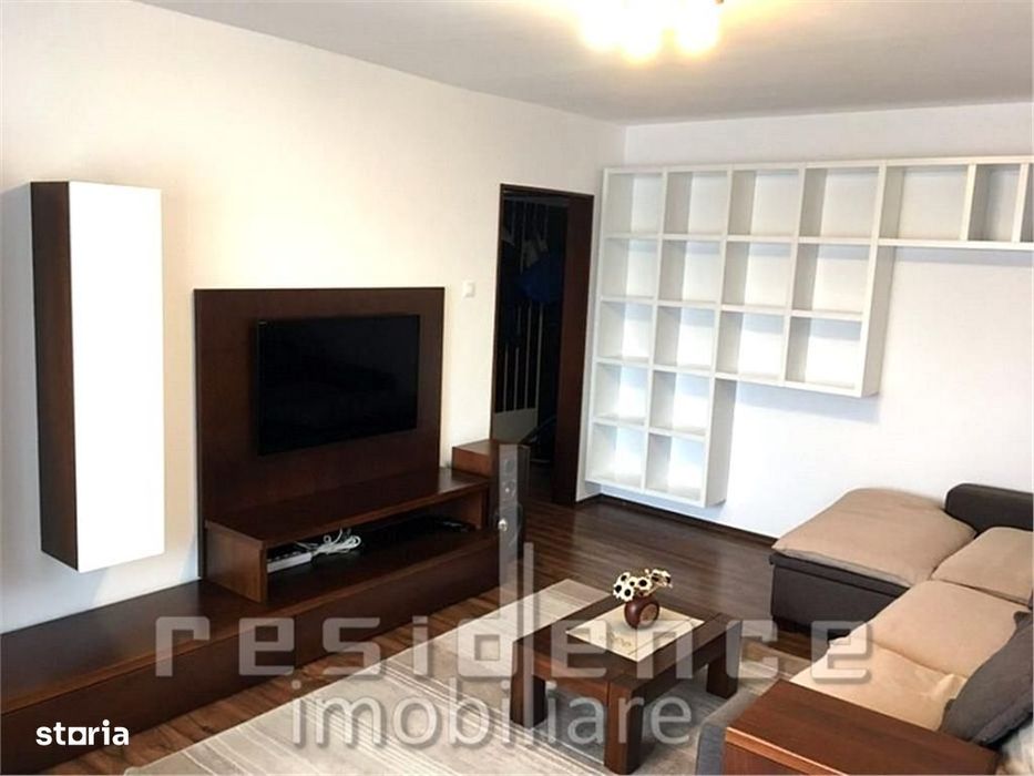 Apartament 3 camere decomandate, Intre Lacuri, zona Iulius Mall
