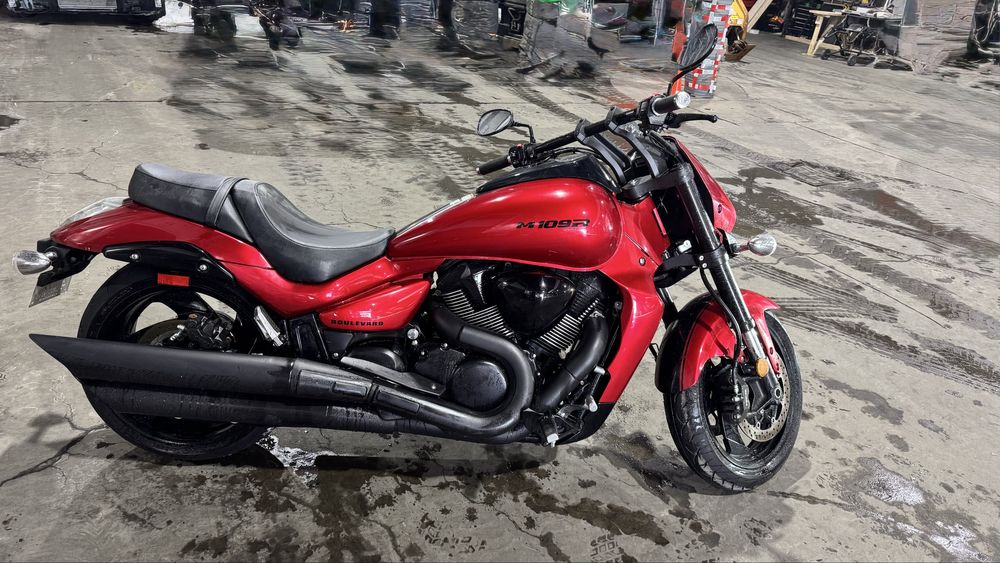 Suzuki boulevard M109 r