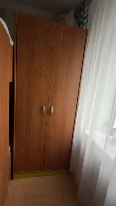 Детский гарнитур с двухярусной кроватью