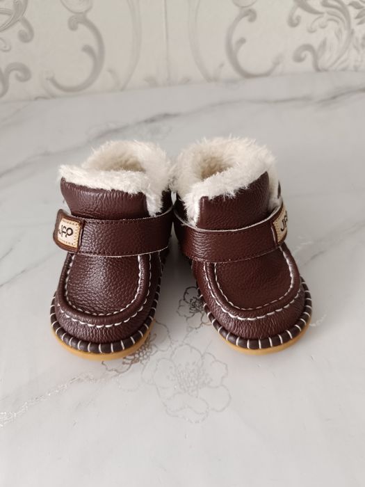 Обувь кожаная весна -осень для девочки до года