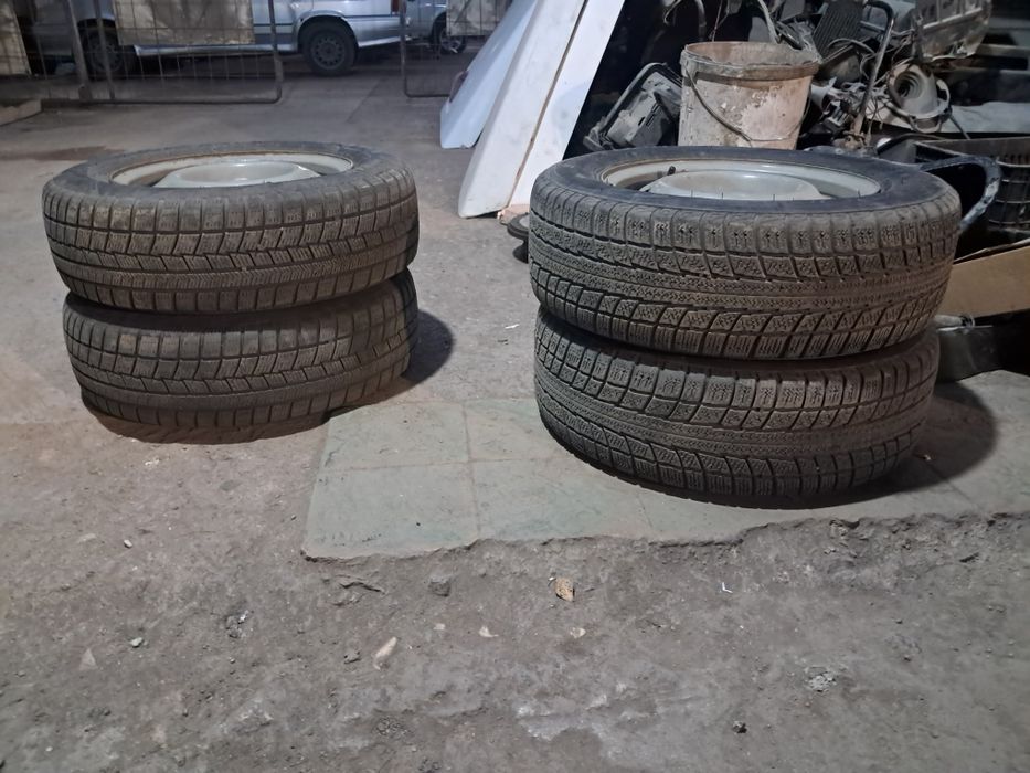 Диски с покрышками в сборе