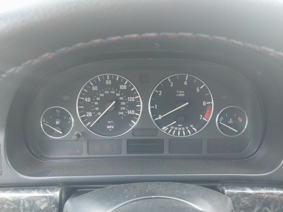 Бмв е39 продам продам