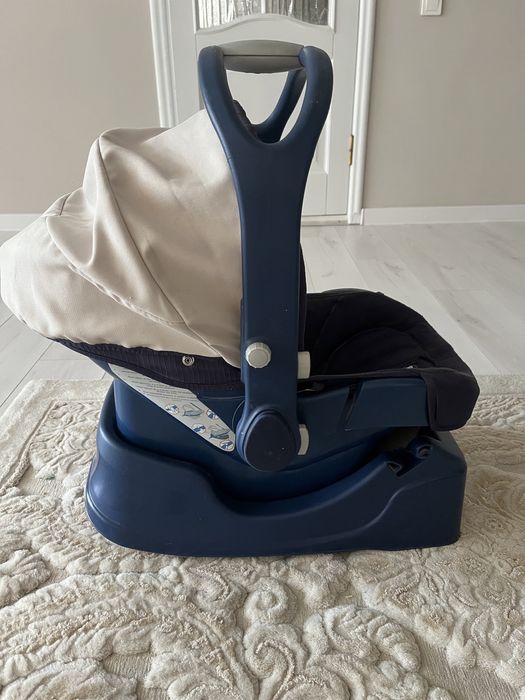 Автокресло Chicco