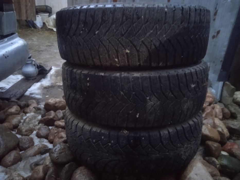 Продам Покрышка зимны
