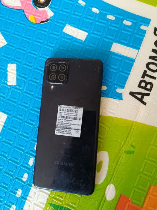 Продам телефон..