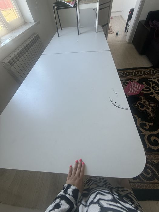 Продам стол большой очень