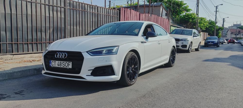 Vând Audi A5 F5 Matrix