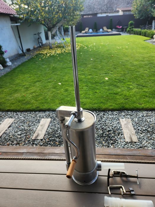 Cârnați inox Micul Fermier