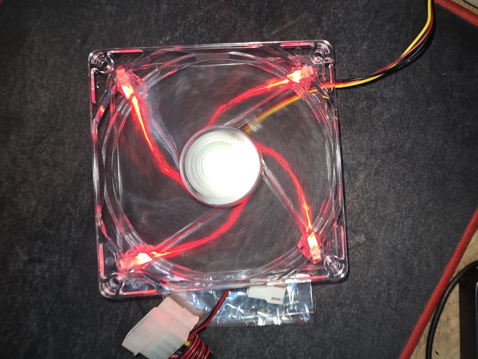 Продам новый кулер