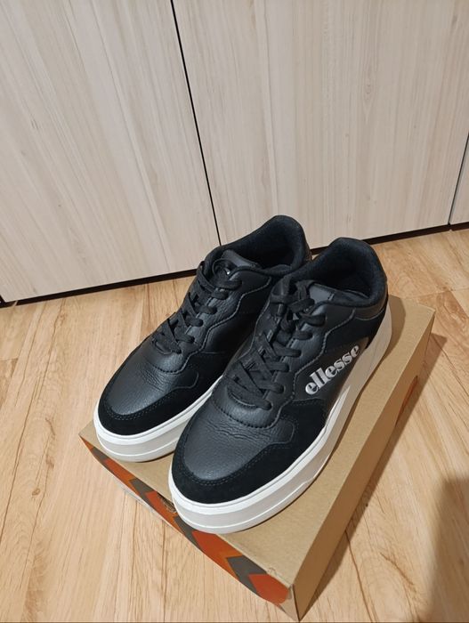 Дамски маратонки еllesse