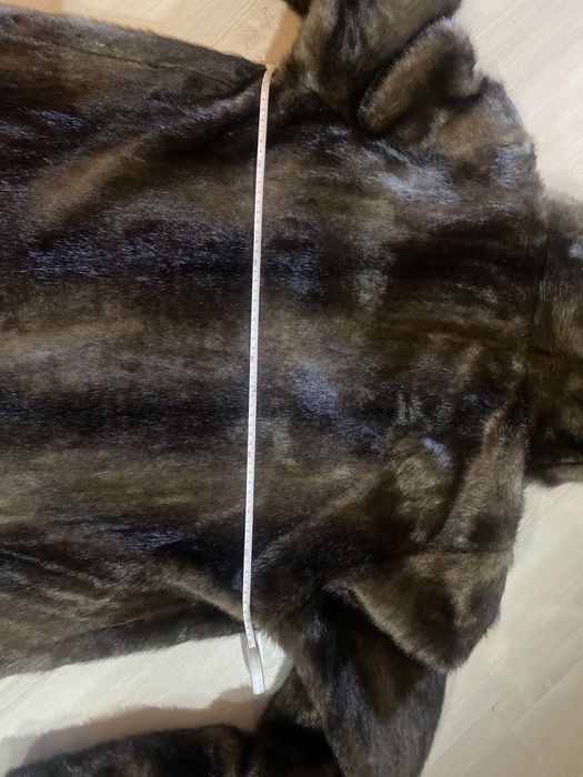 Haina din blana de nurca