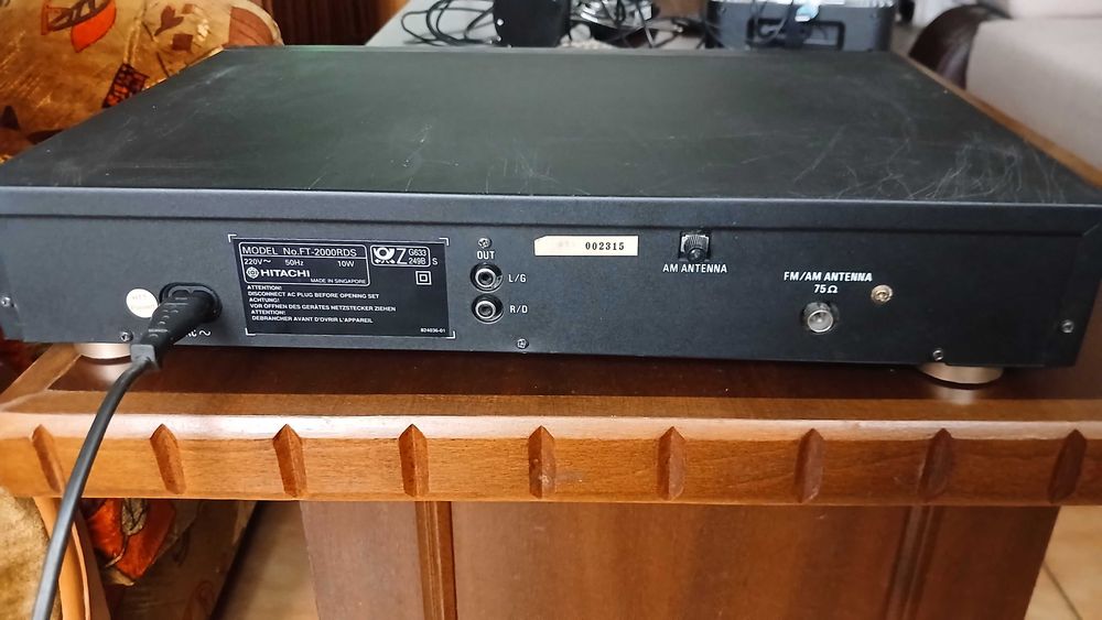 Стерео FM AM Tuner HITACHI FT 2000RDS