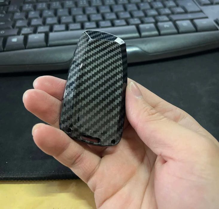 Husa Carcasa Cheie Carbon Compatibila BMW Seria F, F10, F30 20 15 16 X