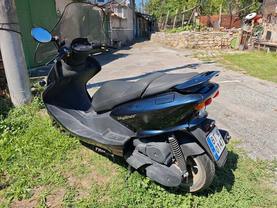Yamaha MBK Majesty 125