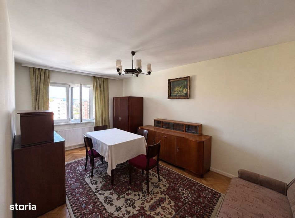 Apartament, luminos si spatios, spre vanzare, in cart. Dambu