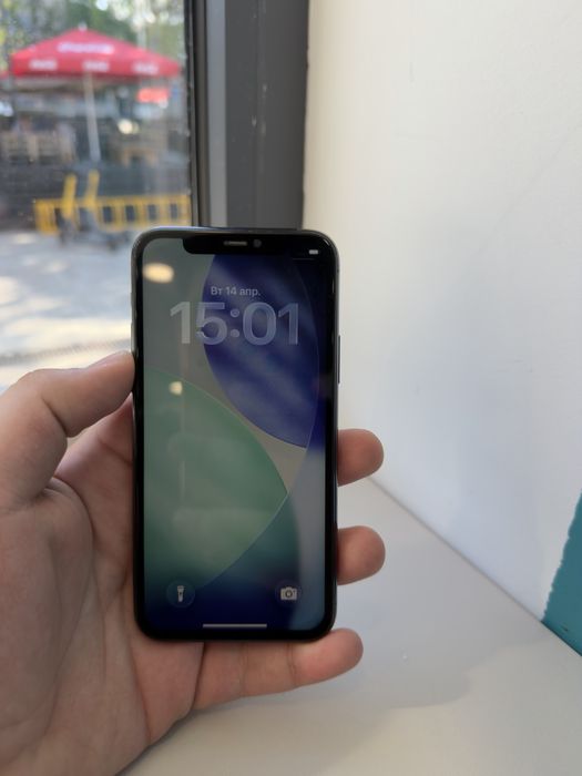 Продам Айфон 11 PRO