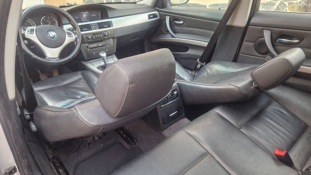 BMW 330d 2006 navi mare/ piele/ panoramic/ încălzire în scaune