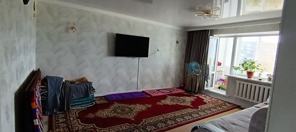 Продам 4х комнатную квартиру